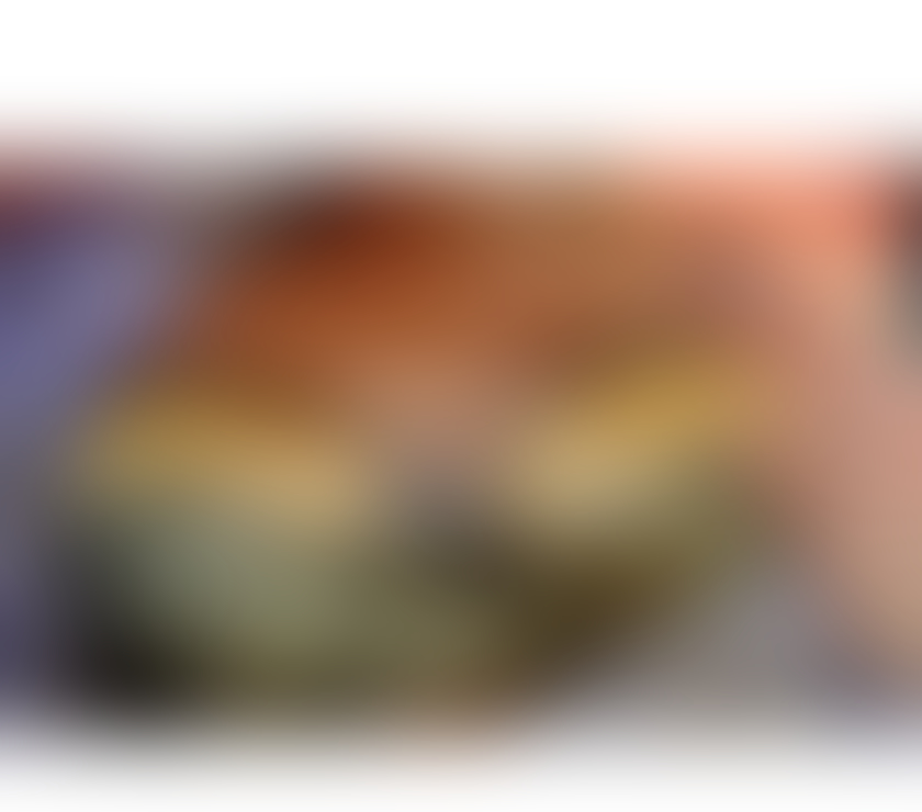 Escorts Surrey Spelthorne - Photos for Sexy petite blonde louise - 100% english & Independent